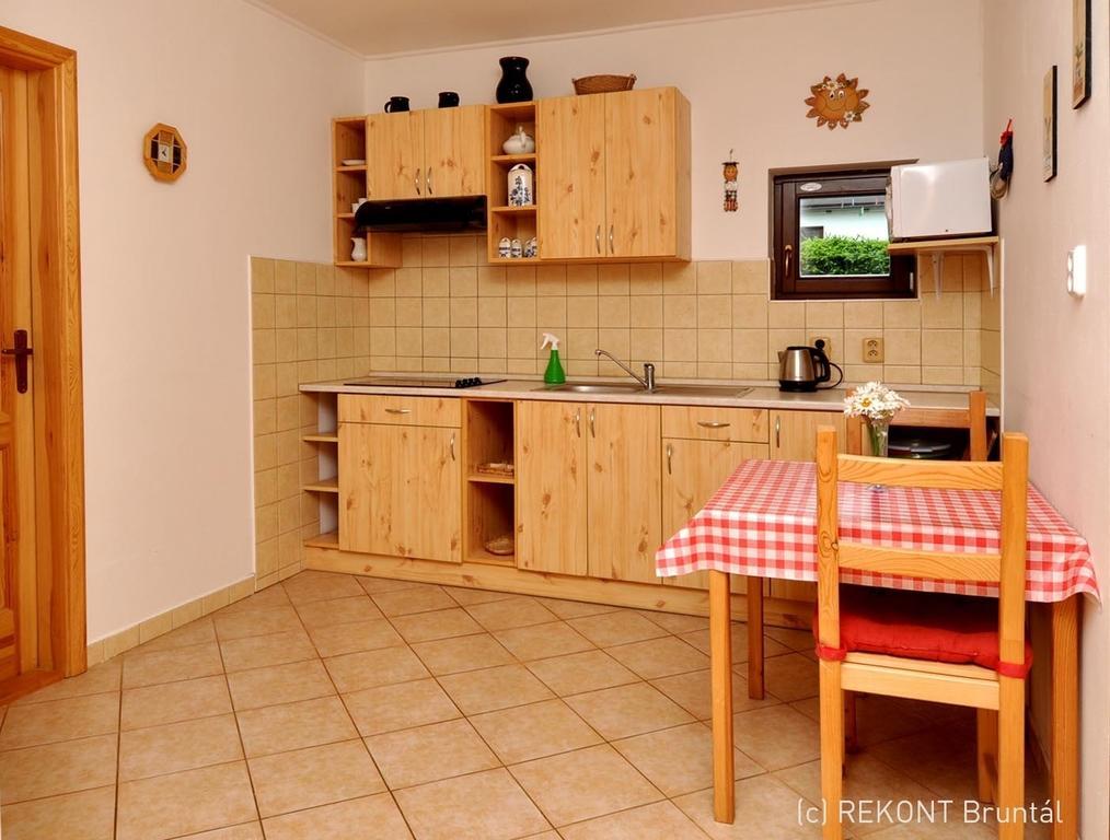Ubytovani U Rohelu Karlova Studanka Ruang foto